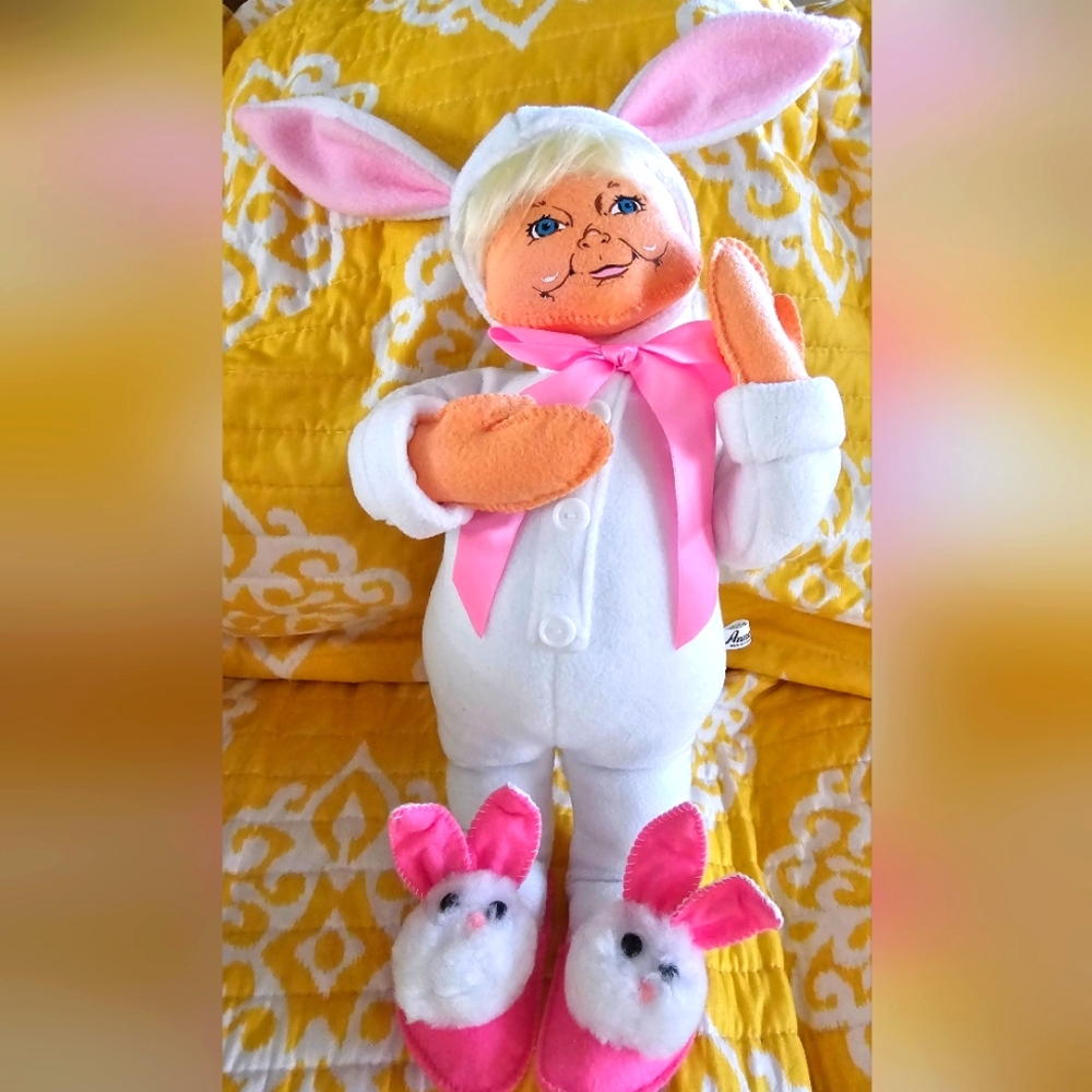 Annalee 14" Bunny Kid